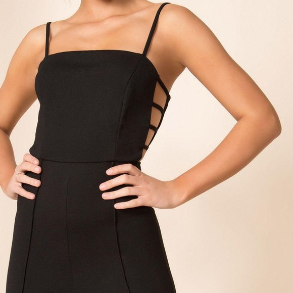 NWT SUPERDOWN Jazlyn Black Jumpsuit, XXS - Picture 7 of 8